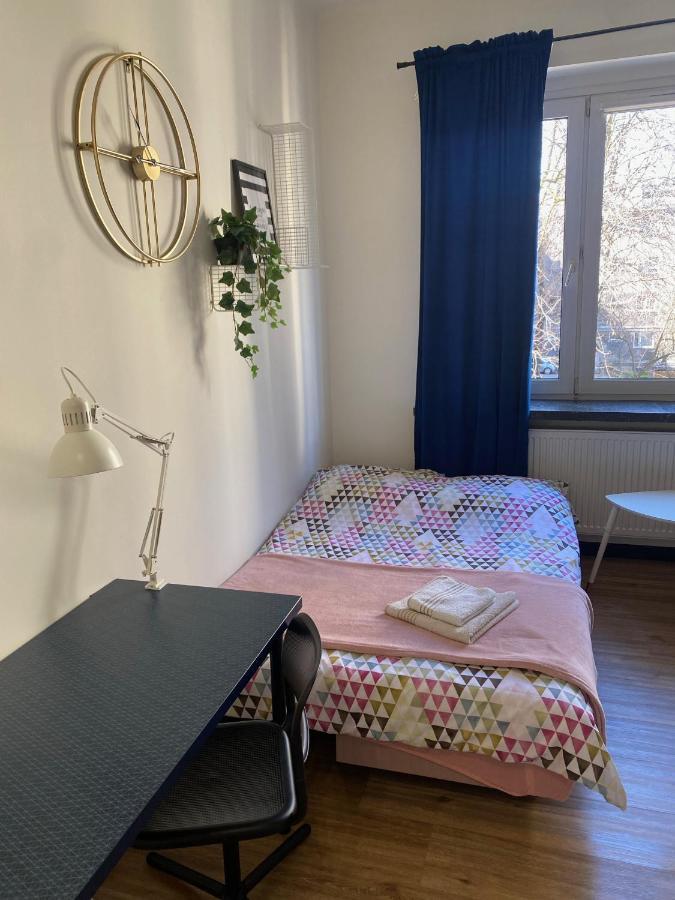 Przytulny I Nowoczesny Apartament Malgosi, 10 Min Pieszo Od Dworca I Galerii Katowice Exterior foto